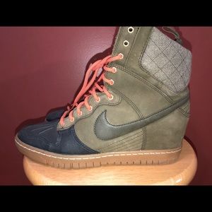 Nike Dunk SuperSky Hi Wedge Sneaker
